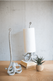 holCast Iron Paper Towel Holder (Color: Grey)